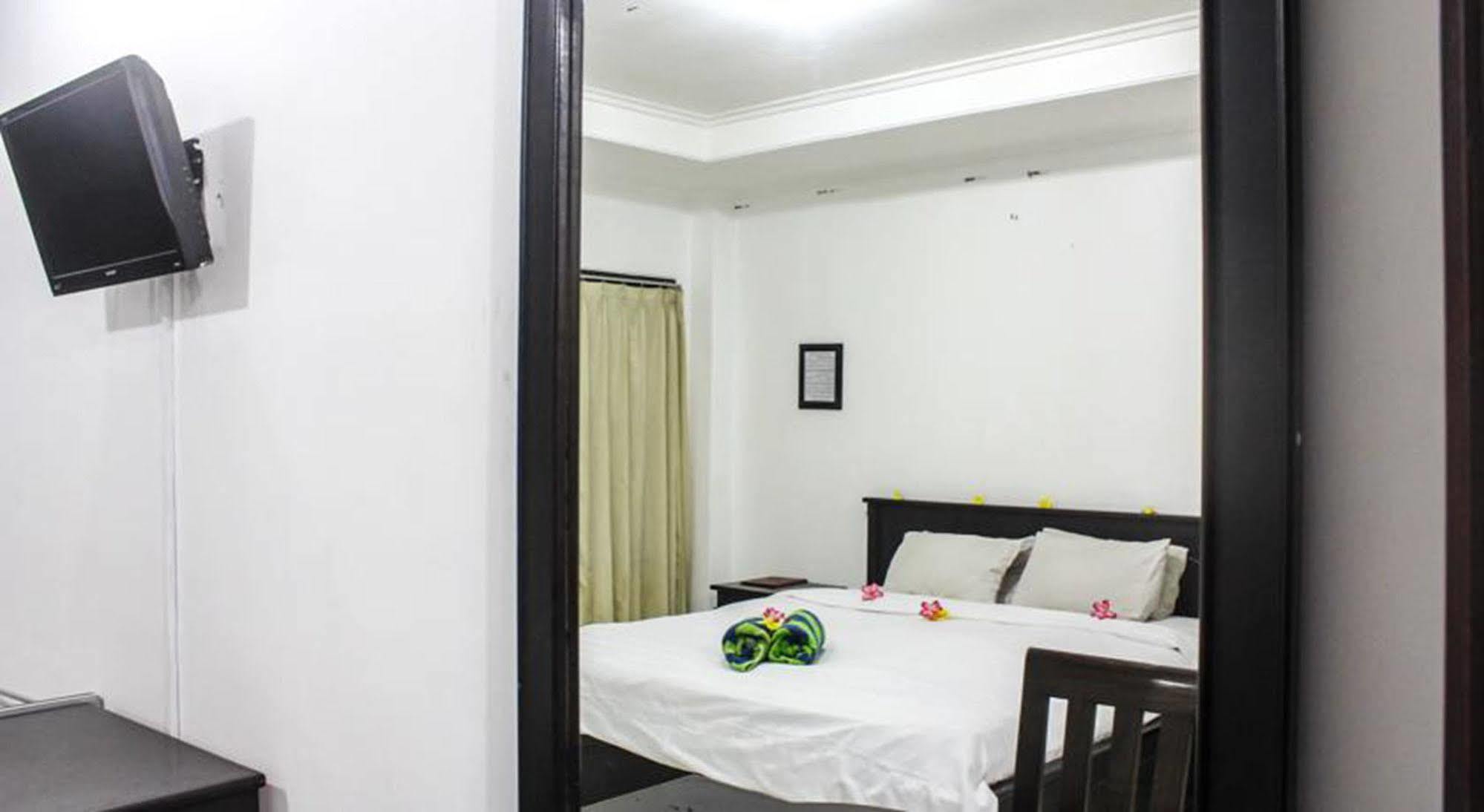 Hotel Puri Tanah Lot Kuta Lombok Εξωτερικό φωτογραφία